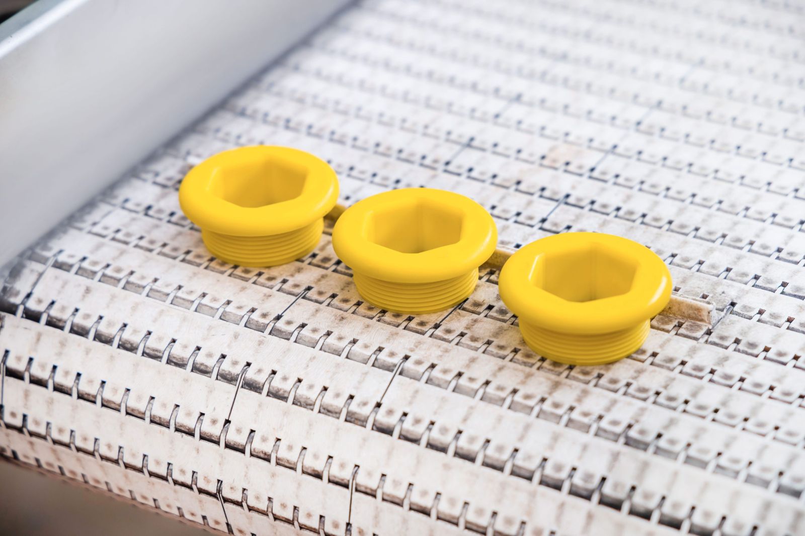 Home 14 stampaggio materie plastiche 2 scaled 5a5e7797